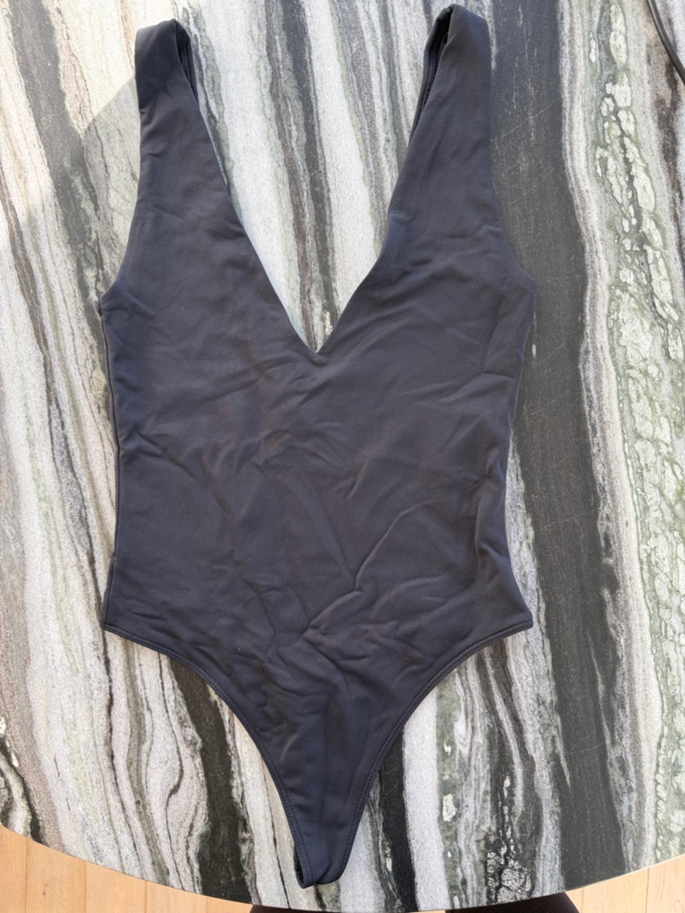 Aritzia Babaton Deep V sleeveless bodysuit
